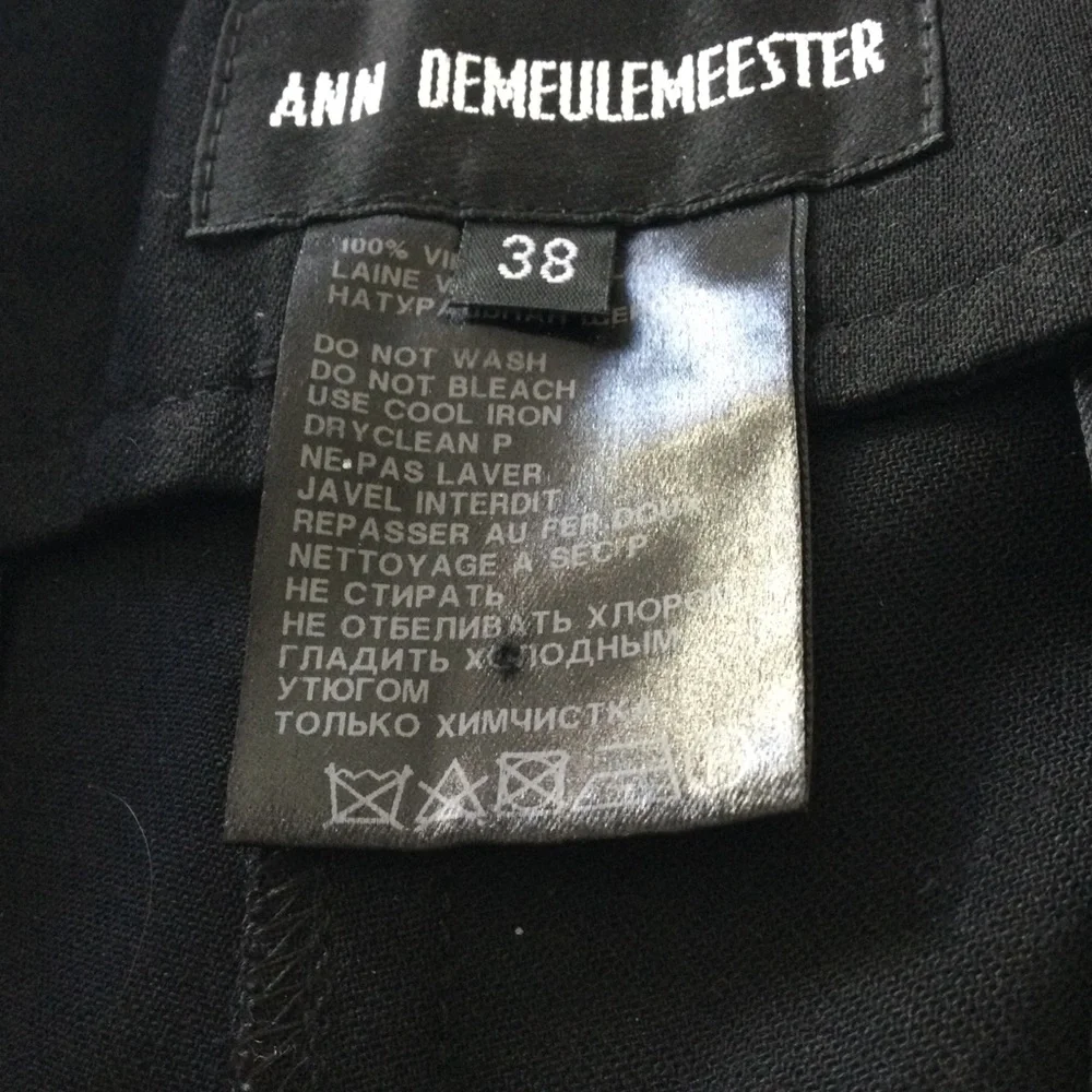 Ann Demeulemeester Cropped Dress Pants - Picture 4 of 6
